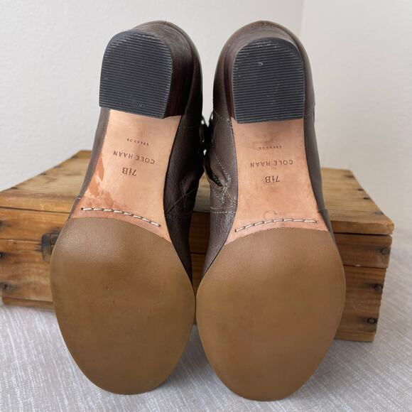 Cole Haan Grand OS Brown Leather Ankle Boot Strap Buckle Block Heel Bootie 7.5 B - Picture 9 of 12